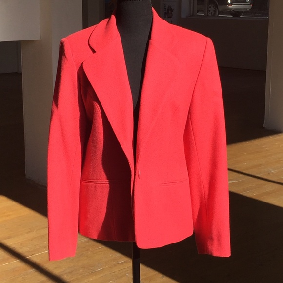 Rose Pink Wool Blazer - Picture 6 of 6